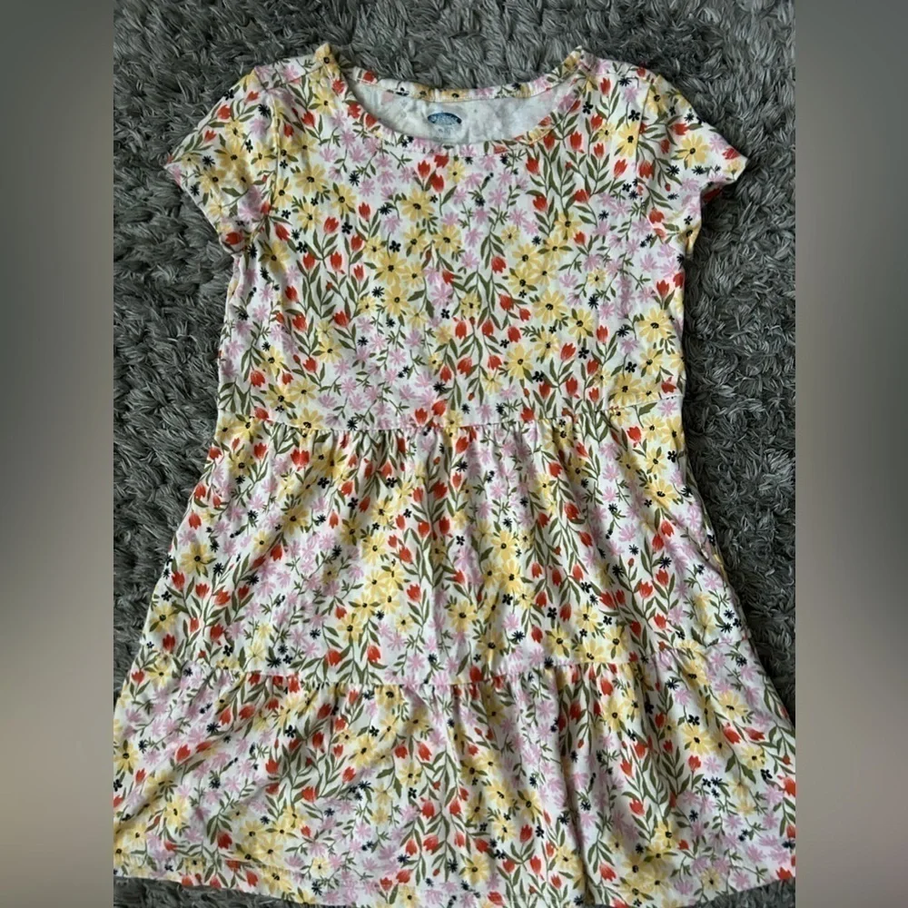 🌸 $10 SALE 🌸 Old Navy Girls Flower Dress Size 5